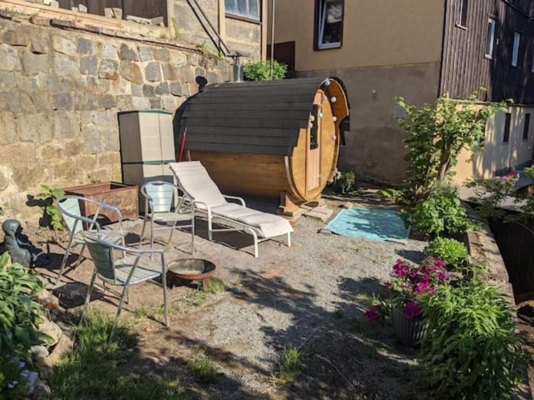 F2 - Urlaubsmagie Sauna, Whirlpool, Pool & Garten Sebnitz Bagian luar foto